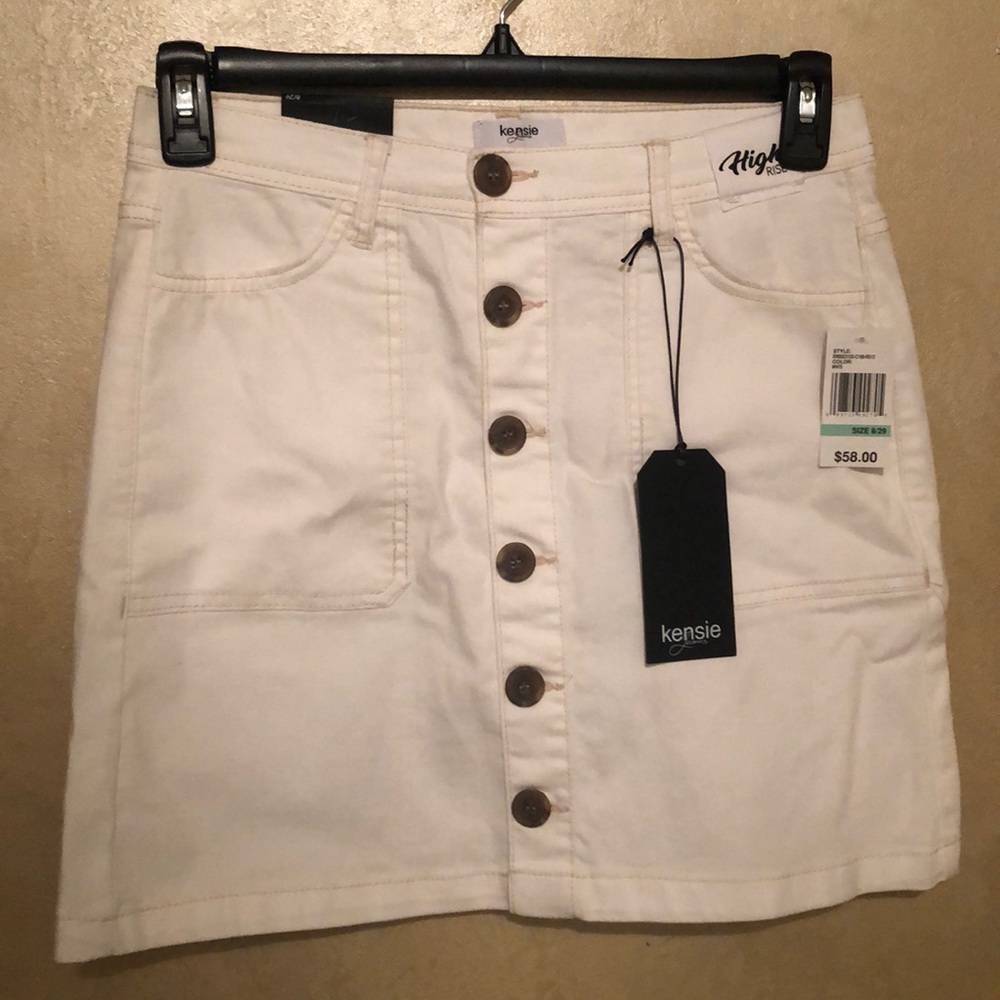 NWT Kensie Jeans White High Rise Mini skirt- 8/29